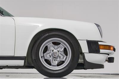 1976 Porsche 911   - Photo 13 - Houston, TX 77092