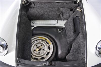 1976 Porsche 911   - Photo 41 - Houston, TX 77092
