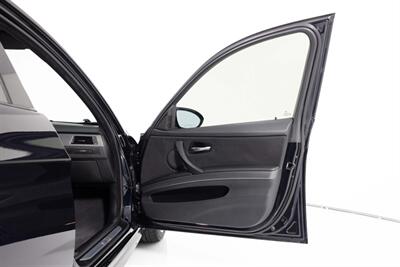2009 BMW M3   - Photo 22 - Houston, TX 77092