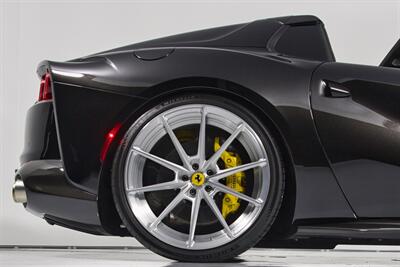 2022 Ferrari 812 GTS   - Photo 16 - Houston, TX 77092