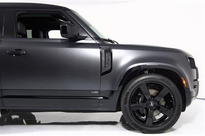 2024 Land Rover Defender 90 V8 Carpathian Edition   - Photo 15 - Houston, TX 77092
