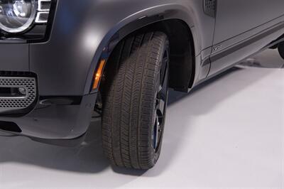 2024 Land Rover Defender 90 V8 Carpathian Edition   - Photo 43 - Houston, TX 77092