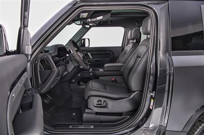 2024 Land Rover Defender 90 V8 Carpathian Edition   - Photo 20 - Houston, TX 77092
