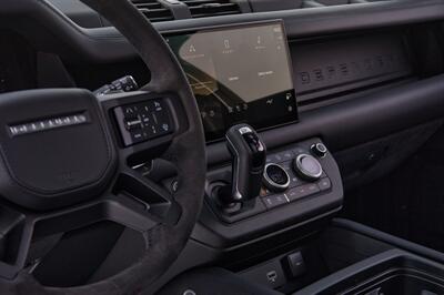 2024 Land Rover Defender 90 V8 Carpathian Edition   - Photo 27 - Houston, TX 77092