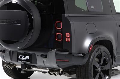 2024 Land Rover Defender 90 V8 Carpathian Edition   - Photo 40 - Houston, TX 77092