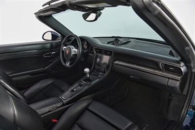 2014 Porsche 911 Targa 4S   - Photo 38 - Houston, TX 77092