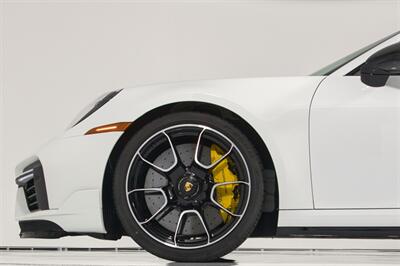 2021 Porsche 911 Turbo S   - Photo 5 - Houston, TX 77092