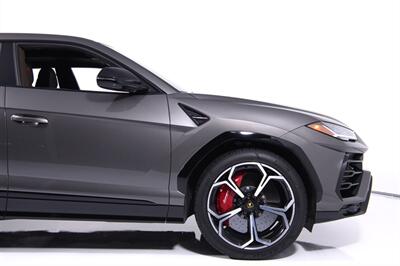 2021 Lamborghini Urus   - Photo 15 - Houston, TX 77092