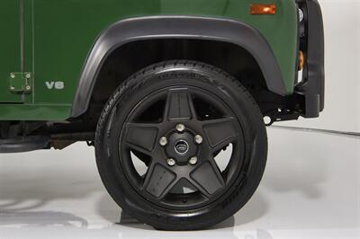 1997 Land Rover Defender 90   - Photo 17 - Houston, TX 77092