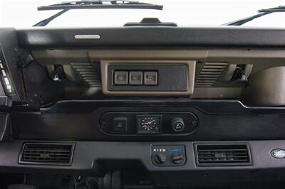1997 Land Rover Defender 90   - Photo 27 - Houston, TX 77092