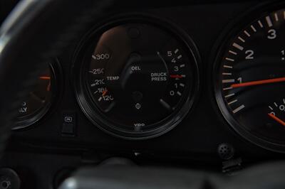1985 Porsche 911 Turbo Cabriolet   - Photo 19 - Houston, TX 77092