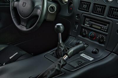 2002 Dodge Viper ACR   - Photo 38 - Houston, TX 77092