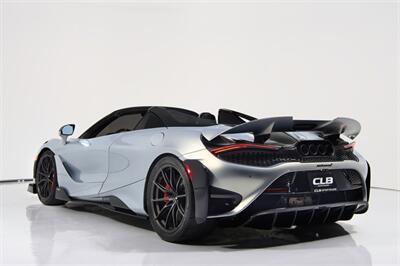 2022 McLaren 765LT Spider   - Photo 11 - Houston, TX 77092