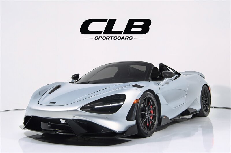 2022 McLaren 765LT Spider   - Photo 1 - Houston, TX 77092
