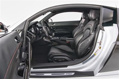 2012 Audi R8 5.2 quattro   - Photo 15 - Houston, TX 77092