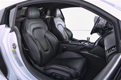 2012 Audi R8 5.2 quattro   - Photo 29 - Houston, TX 77092