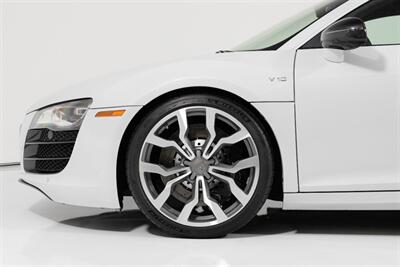 2012 Audi R8 5.2 quattro   - Photo 6 - Houston, TX 77092
