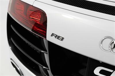 2012 Audi R8 5.2 quattro   - Photo 34 - Houston, TX 77092