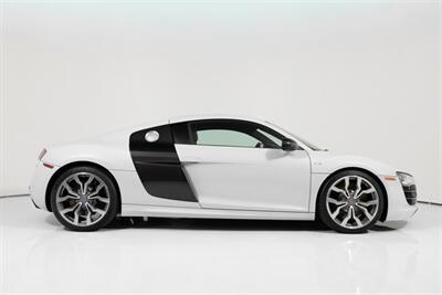 2012 Audi R8 5.2 quattro   - Photo 11 - Houston, TX 77092