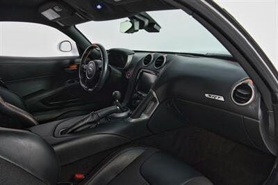 2014 Dodge SRT Viper   - Photo 32 - Houston, TX 77092