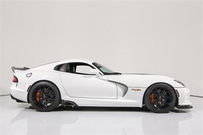 2014 Dodge SRT Viper   - Photo 13 - Houston, TX 77092