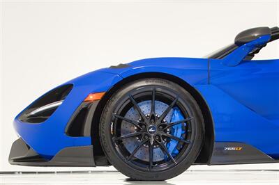 2022 McLaren 765LT Spider   - Photo 9 - Houston, TX 77092