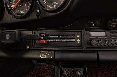 1984 Porsche 911 Carrera   - Photo 32 - Houston, TX 77092