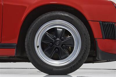 1984 Porsche 911 Carrera   - Photo 19 - Houston, TX 77092