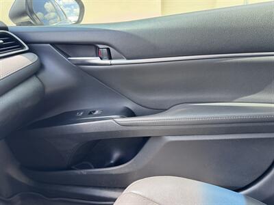 2019 Toyota Camry XSE   - Photo 12 - Miami, FL 33147