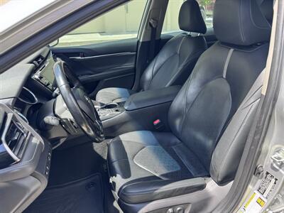 2019 Toyota Camry XSE   - Photo 14 - Miami, FL 33147