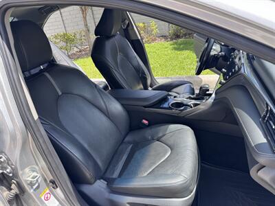 2019 Toyota Camry XSE   - Photo 16 - Miami, FL 33147