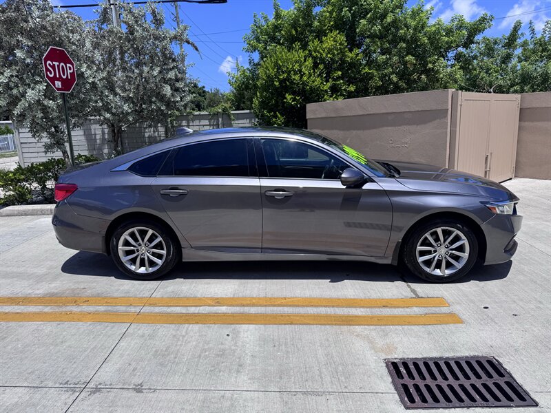 2021 Honda Accord LX - Photo 4 - Miami, FL 33147
