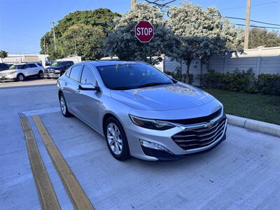 2020 Chevrolet Malibu LT   - Photo 3 - Miami, FL 33147