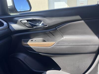 2018 GMC Acadia SLE-2   - Photo 12 - Miami, FL 33147