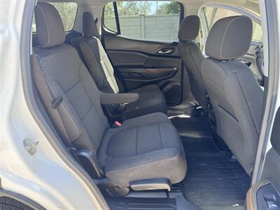 2018 GMC Acadia SLE-2   - Photo 16 - Miami, FL 33147