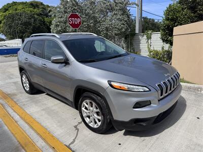 2017 Jeep Cherokee Latitude   - Photo 3 - Miami, FL 33147