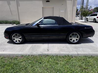 2002 Ford Thunderbird Deluxe   - Photo 7 - Miami, FL 33147