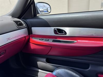 2002 Ford Thunderbird Deluxe   - Photo 9 - Miami, FL 33147