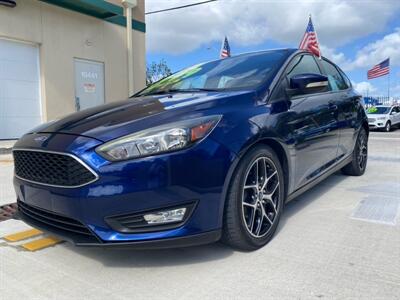 2017 Ford Focus SEL   - Photo 10 - Miami, FL 33147