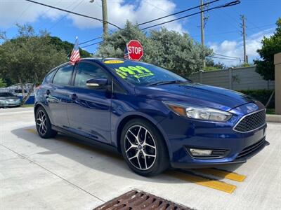 2017 Ford Focus SEL   - Photo 6 - Miami, FL 33147