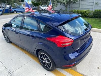 2017 Ford Focus SEL   - Photo 22 - Miami, FL 33147