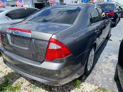 2011 Ford Fusion Hybrid   - Photo 6 - Miami, FL 33147