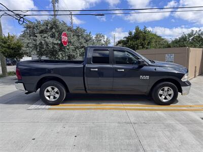 2016 RAM 1500 SLT   - Photo 4 - Miami, FL 33147