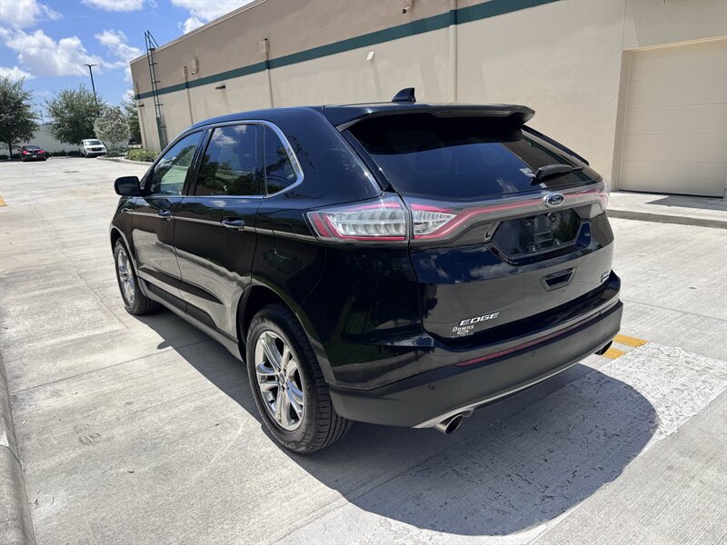 2016 Ford Edge SEL - Photo 7 - Miami, FL 33147