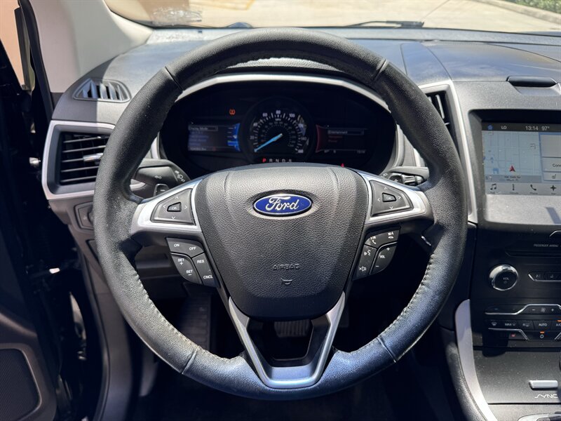 2016 Ford Edge SEL - Photo 9 - Miami, FL 33147