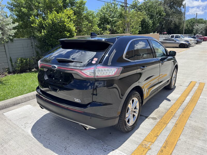 2016 Ford Edge SEL - Photo 5 - Miami, FL 33147