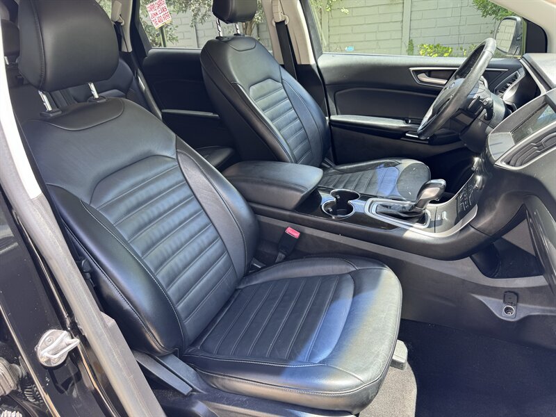 2016 Ford Edge SEL - Photo 16 - Miami, FL 33147
