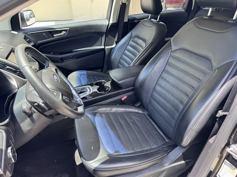 2016 Ford Edge SEL - Photo 14 - Miami, FL 33147