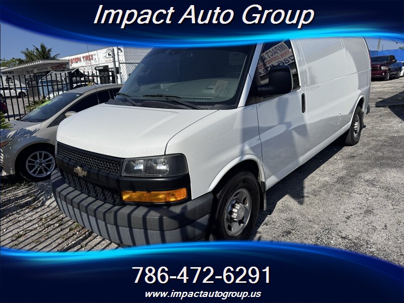 2019 Chevrolet Express 3500   - Photo 1 - Miami, FL 33147