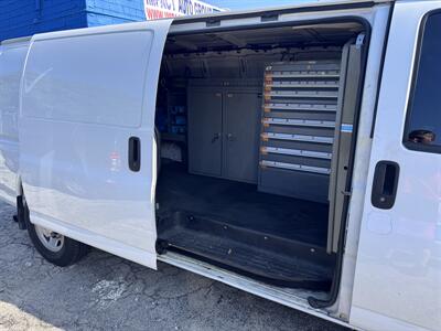 2019 Chevrolet Express 3500   - Photo 14 - Miami, FL 33147